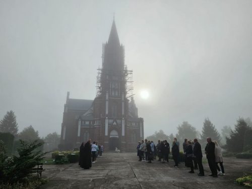 Foto 1 von 32
